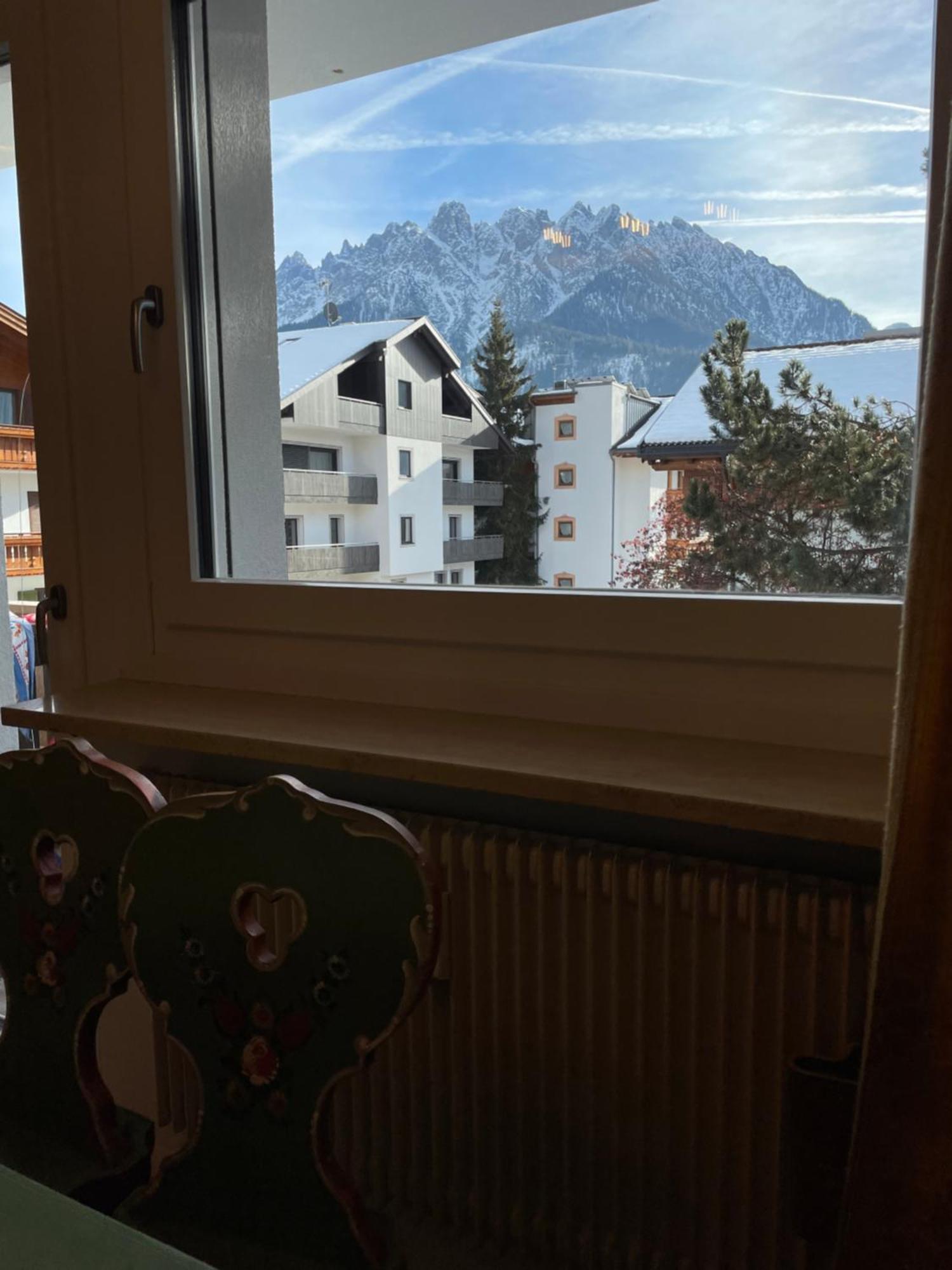 Appartamento A Dobbiaco Nel Cuore Delle Dolomiti エクステリア 写真